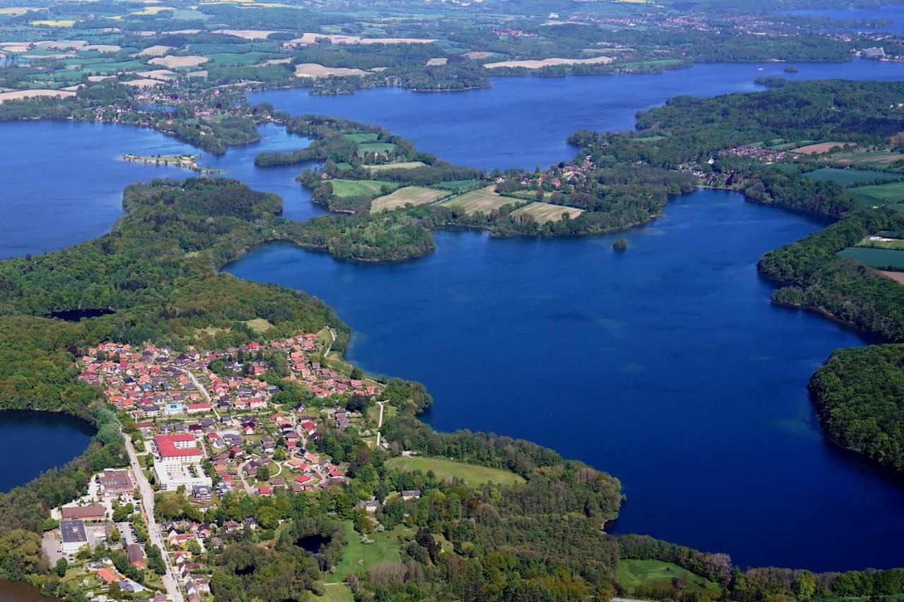 Ferienzimmer Suhrer Seeblick Plön Екстериор снимка